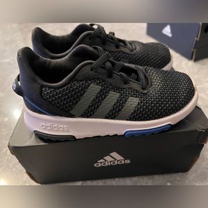 Adidas Racer TR 2.01